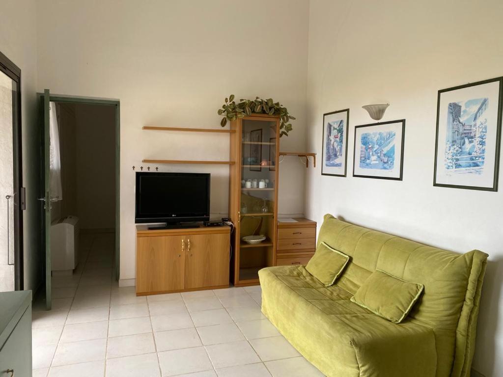 Residence Playa Del'Oro 파본느 외부 사진